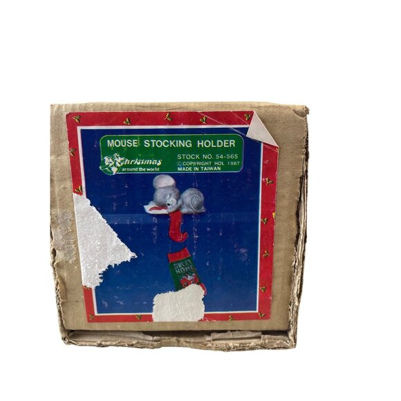 Vintage Christmas Mouse Stocking Holder Gray & Red Ceramic Taiwan 1987 - Picture 6 of 6
